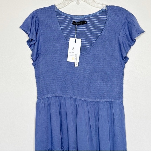 Merokeety Maxi Dress - Picture 3 of 8